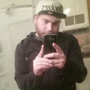 Meet your Posher, Brett